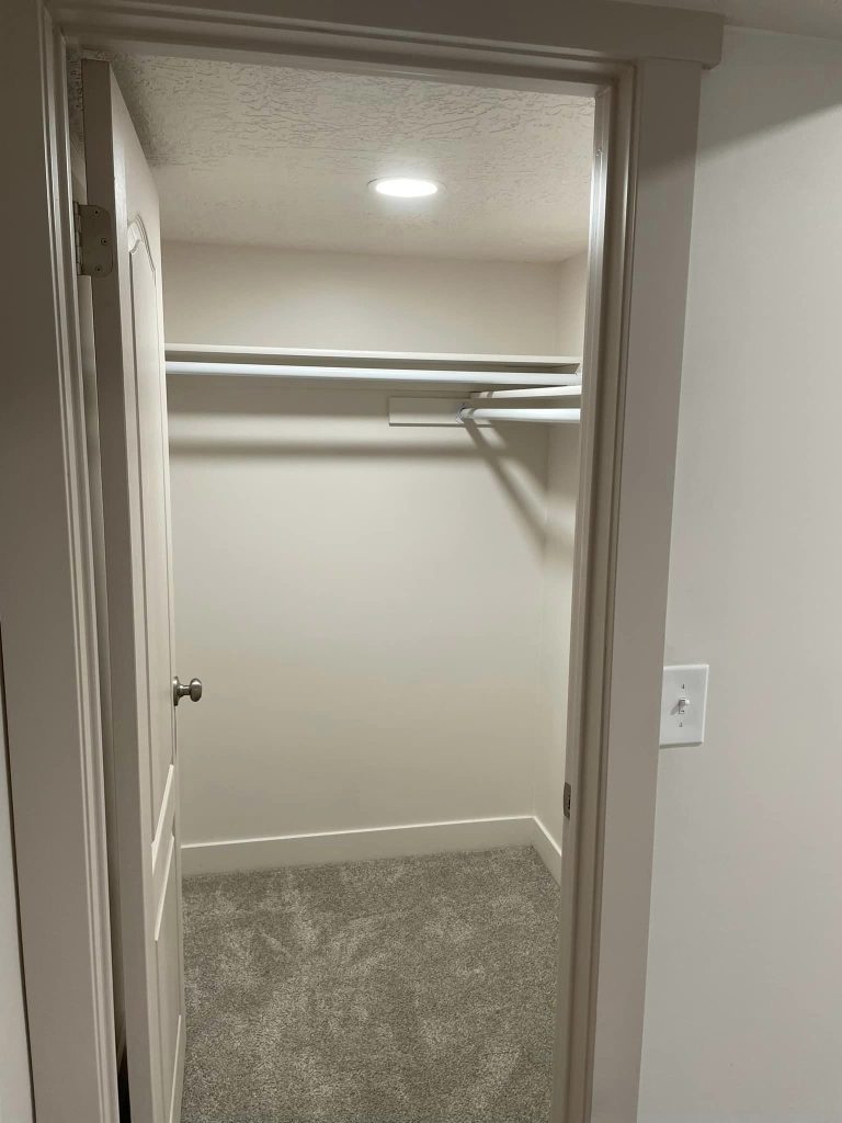 Basement Closet 1 - EJ Designs Utah